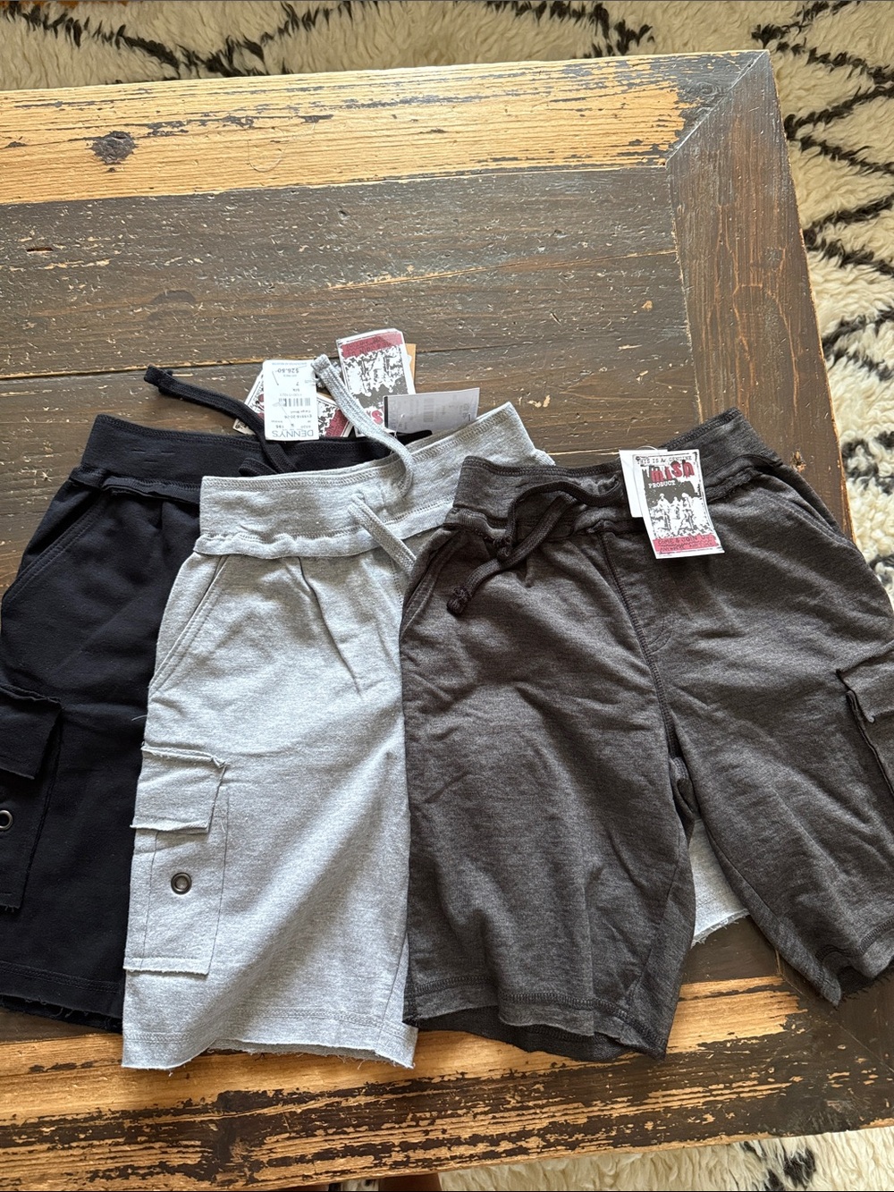 Boys size 7 cargo shorts Cargo Shorts - Gray, Charcoal, Black